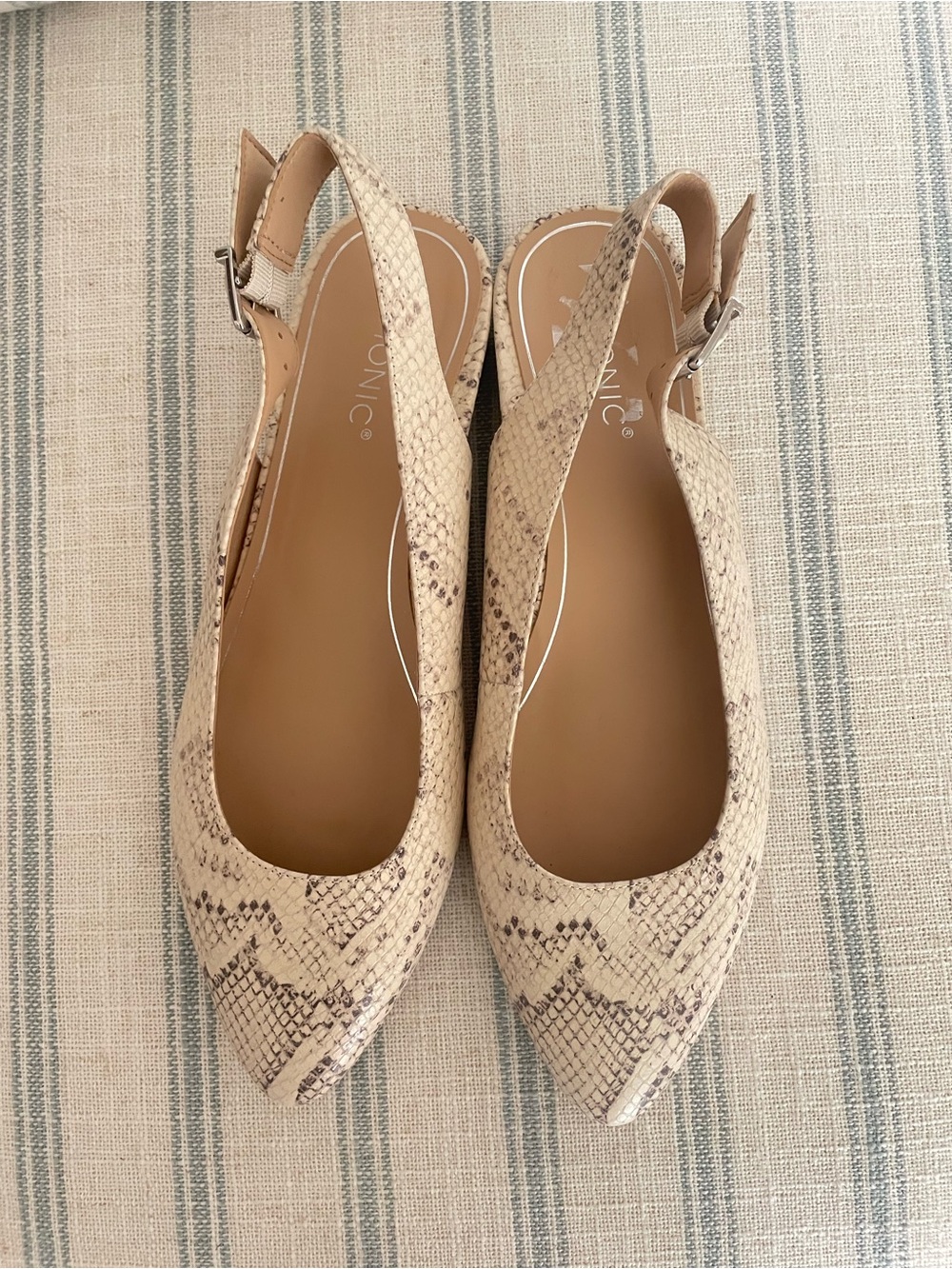 Vionic Jade Snakeskin Slip On Slingback Flats with Arch Support US 8 - Picture 3 of 6